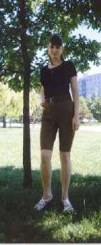 f2137.jpg (25578 bytes)